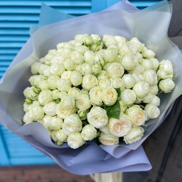 Букет із троянд Сноу Ворлд 