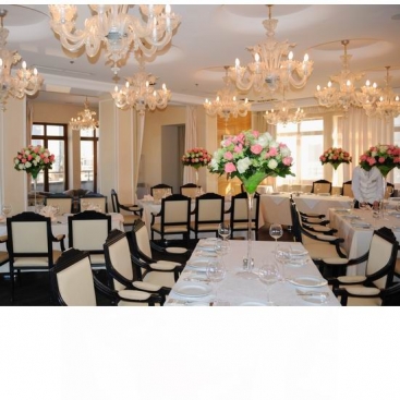 Оформлення залу 9