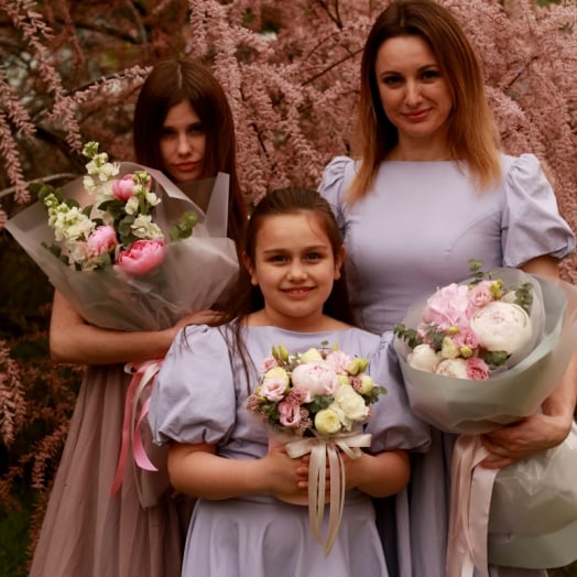 Bouquets of the week in the chain of stores from May 6 to 29